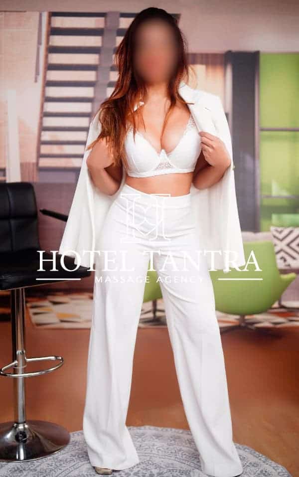 sarayver3 - Erotic Massage & Outcall Massage in Madrid